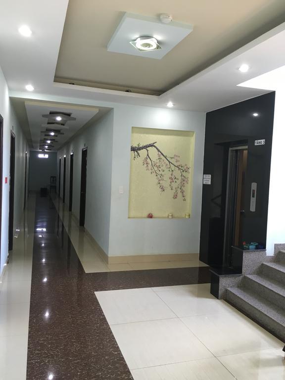 Manh Hung Hotel Buon Ma Thuot Exterior photo